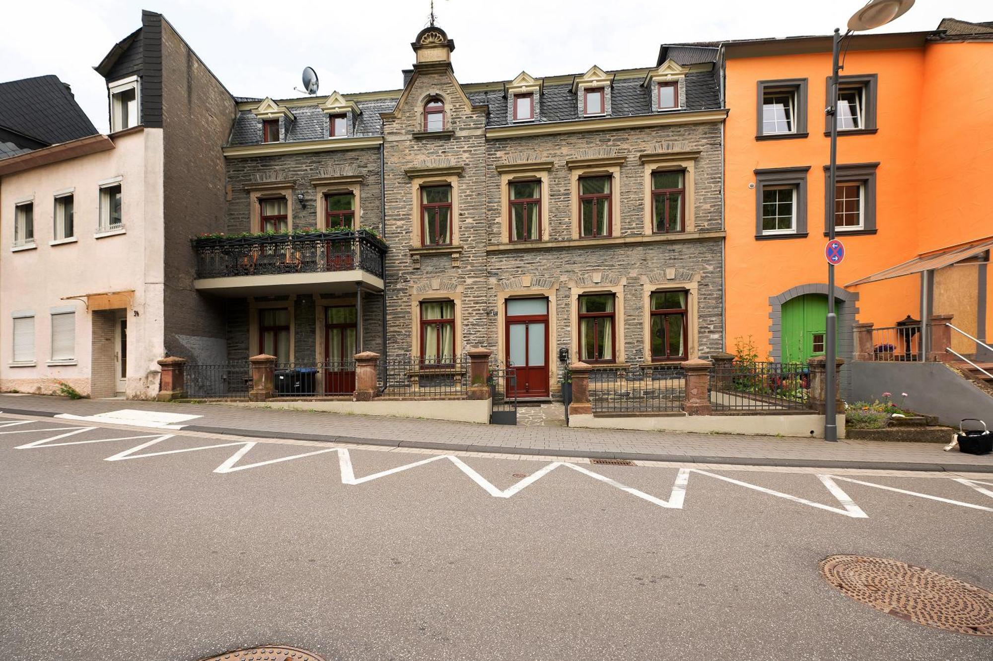 Alte Stadtvilla Am Weinberg 3 Traben-Trarbach Bagian luar foto