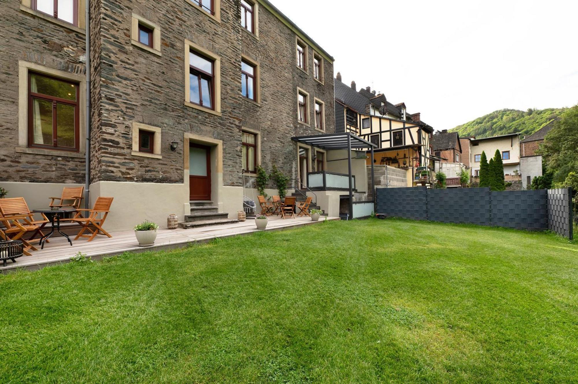 Alte Stadtvilla Am Weinberg 3 Traben-Trarbach Bagian luar foto